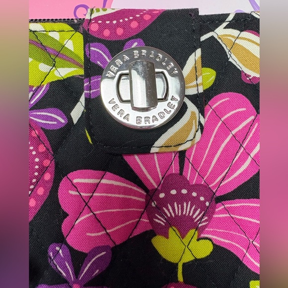 Vera Bradley Turn Lock Wallet Clutch "Pirouette Pink" Retired Pattern NWOT! - Picture 4 of 7